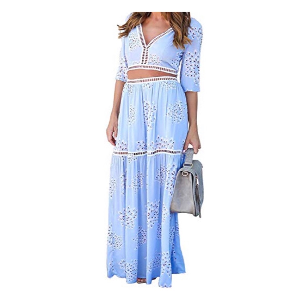 Matching set floral crop top & skirt